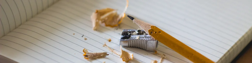 Unbehandelt beeinträchtigen Lese-Rechtschreib-Schwierigkeiten das gesamte Leben. Unbehandelt beeinträchtigen Lese-Rechtschreib-Schwierigkeiten das gesamte Leben.